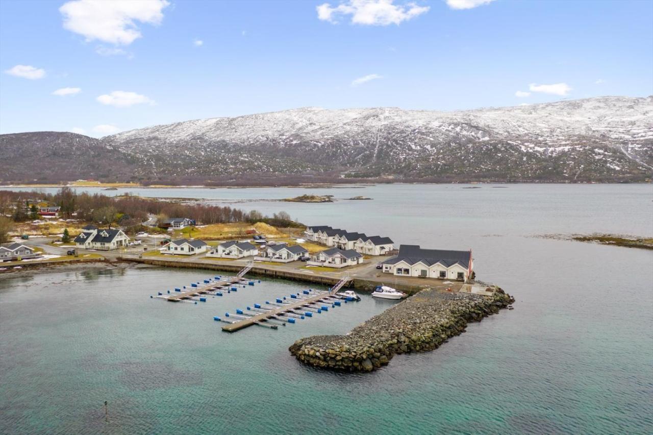 Idyllisk Sjohus Pa Naurstad Bodø Exterior foto
